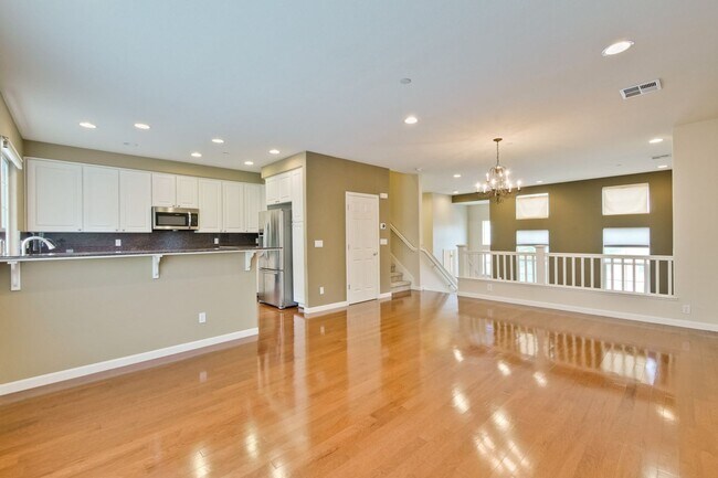 Building Photo - Modern Communication Hill Townhome | Panoramic Mountain Views