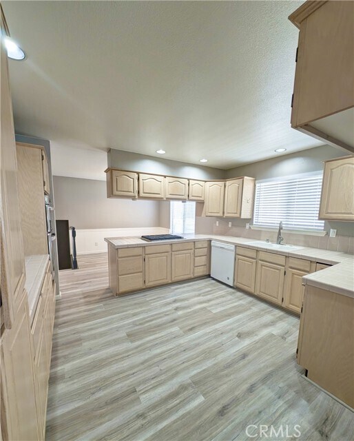 Building Photo - 132 Limerick Ln