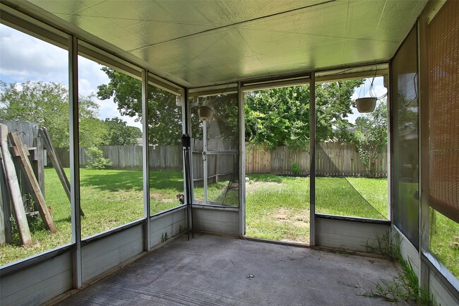 Building Photo - 13523 Harpers Bridge Dr