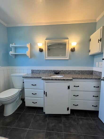 Building Photo - 275 McCorrie Ln