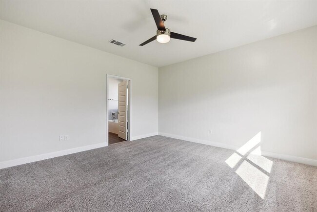 Building Photo - 16705 Marcello Dr