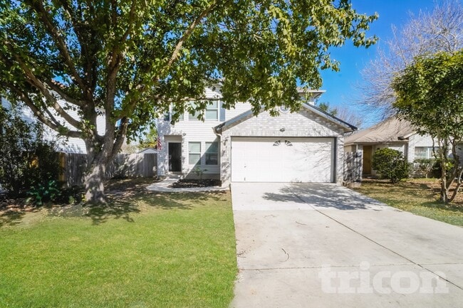 Building Photo - 8055 Chestnut Cedar Dr