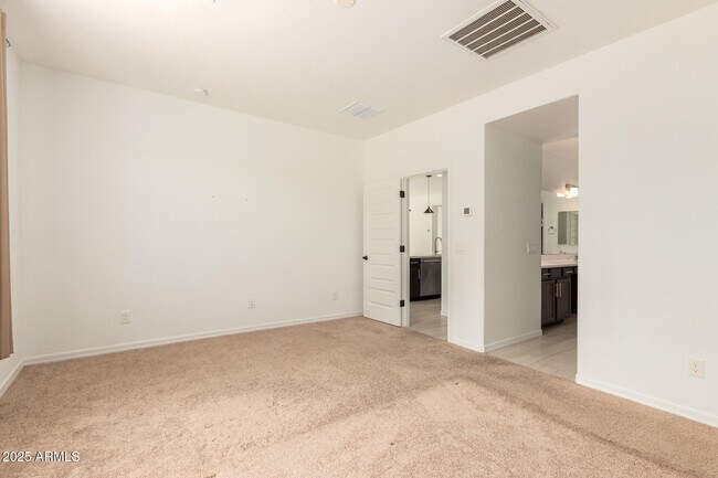 Building Photo - 12751 W Ocotillo Rd