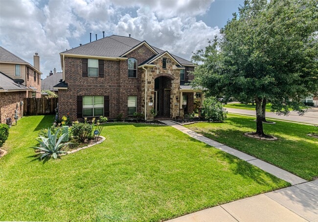 Building Photo - 6219 St Rosalia Dr