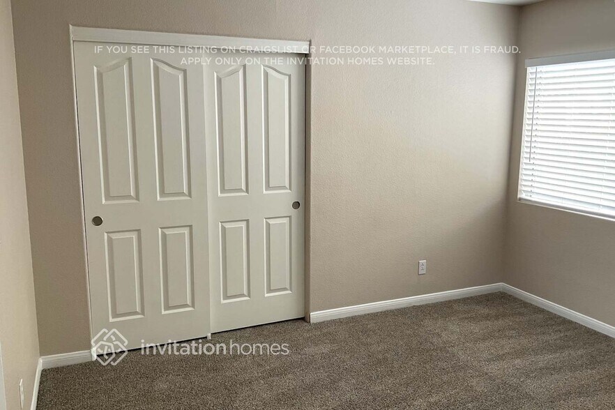 Building Photo - 8963 Hillsboro Creek Ct