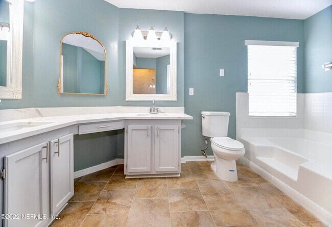 Building Photo - 4944 Greenland Hideaway Dr N