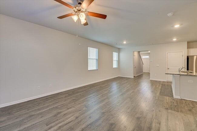 Building Photo - 2892 Calli Crossing Dr