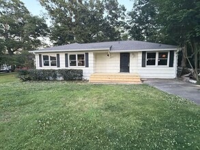 Building Photo - Fully Remodeled in the Heart of West Homewood - Welcome Home