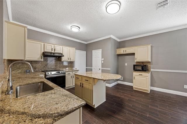 Building Photo - 726 Opal Ln