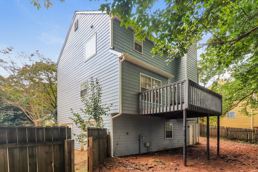 Building Photo - 4022 Paloverde Dr