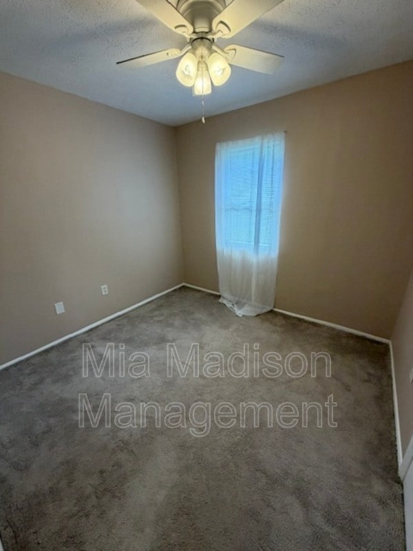 Building Photo - 9406 Dunwoody Dr