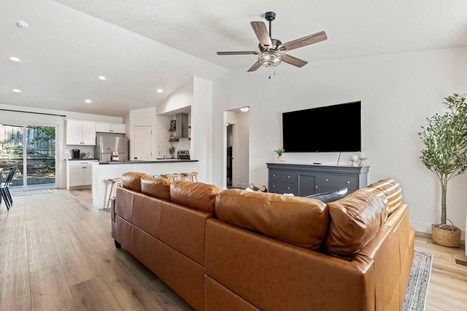 Building Photo - 44 S Sugar Loop Ln