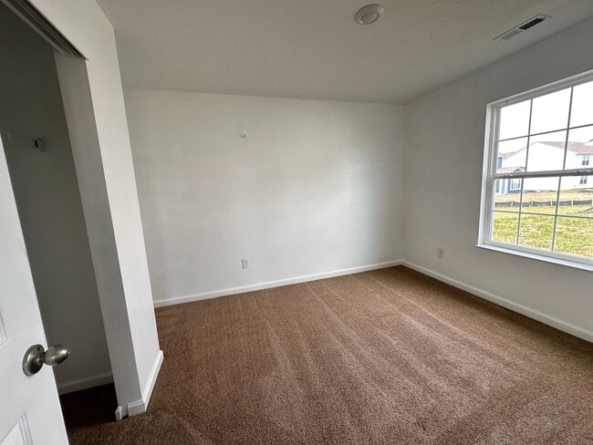 Building Photo - 1820 N Clearwater Dr
