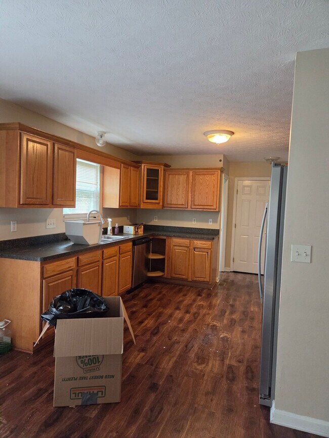Building Photo - 2139 Trapp Ct