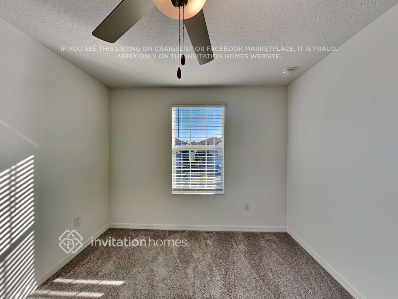 Building Photo - 113 Rose Bud Ln