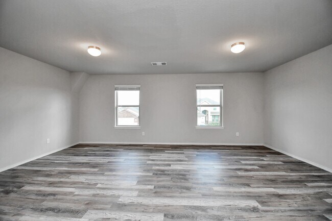 Building Photo - 5342 Prairie Dog Fork Ln