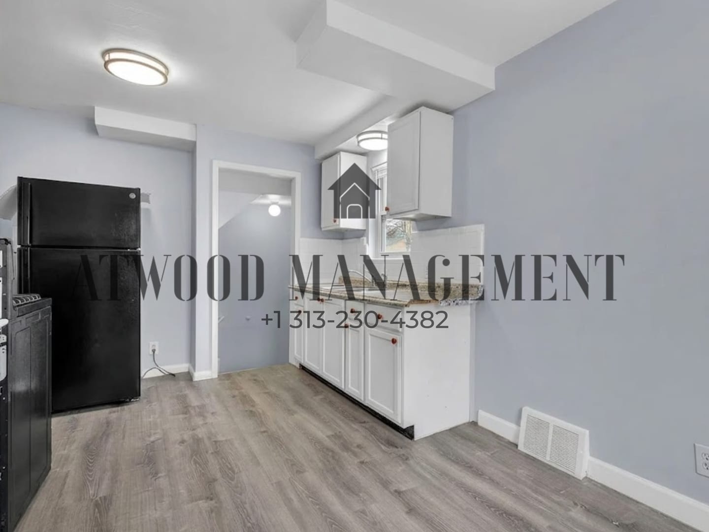 Building Photo - This beautifully updated 3-bedroom, 1-bath single-family home is ready for move-in!