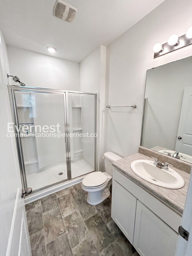Building Photo - 3-Bed/ 2-Bath Home in Antioch/Available Now!