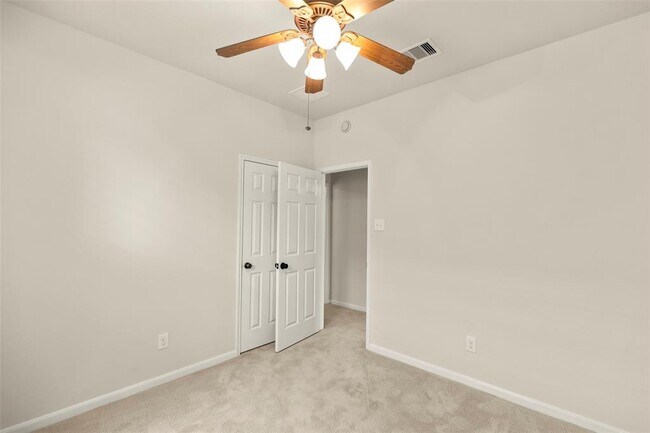 Building Photo - 7211 Desert Oaks Ct