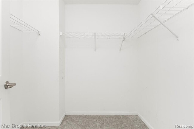 Building Photo - 4211 Kent Rd