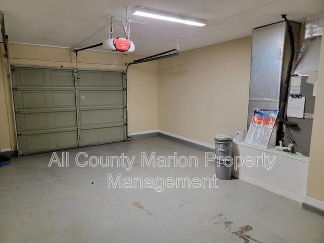 Building Photo - 446 Water Rd