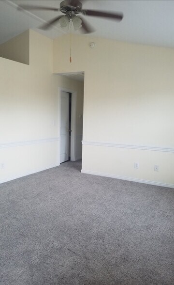 Building Photo - 4282 Eclipse Way