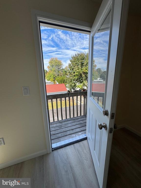 Building Photo - 109 E PARK Ave