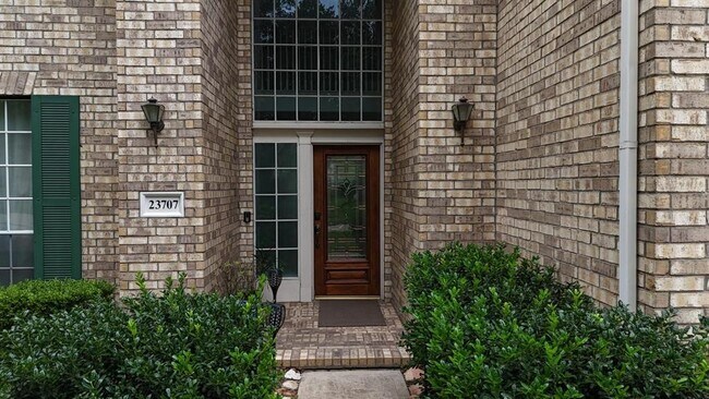 Building Photo - 23707 Hackberry Dr