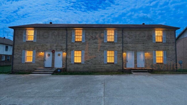 Building Photo - 1640 Baltimore Dr