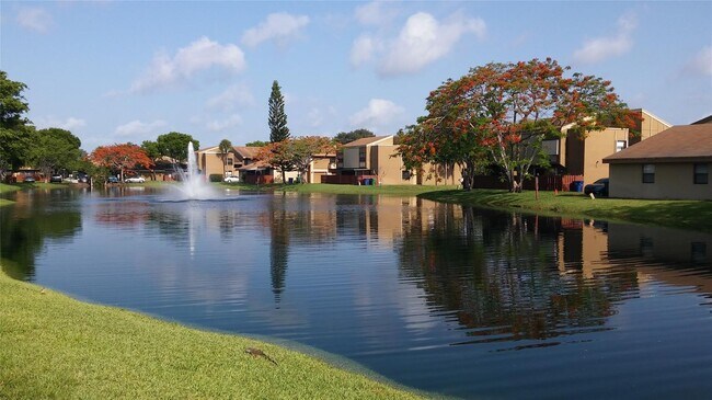 Primary Photo - 2944 E Missionwood Ln