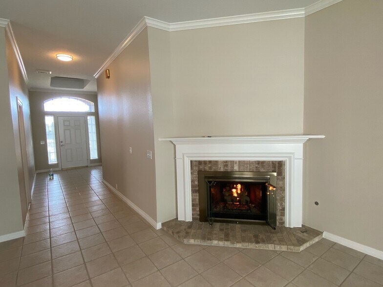 Building Photo - 19314 Colony Trail Ln