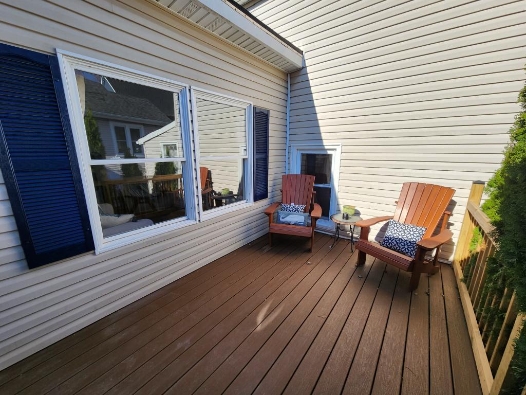 Building Photo - 815 E Curtis Ave