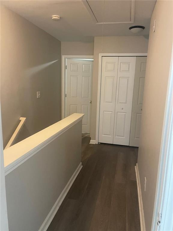 Building Photo - 1736 Devon Dr