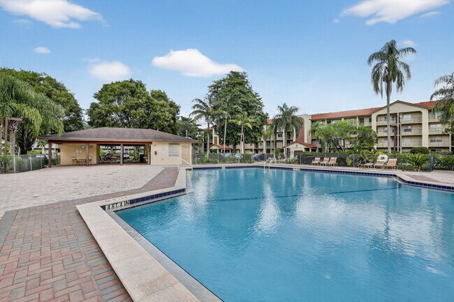 Building Photo - 1500 SW 131st Way