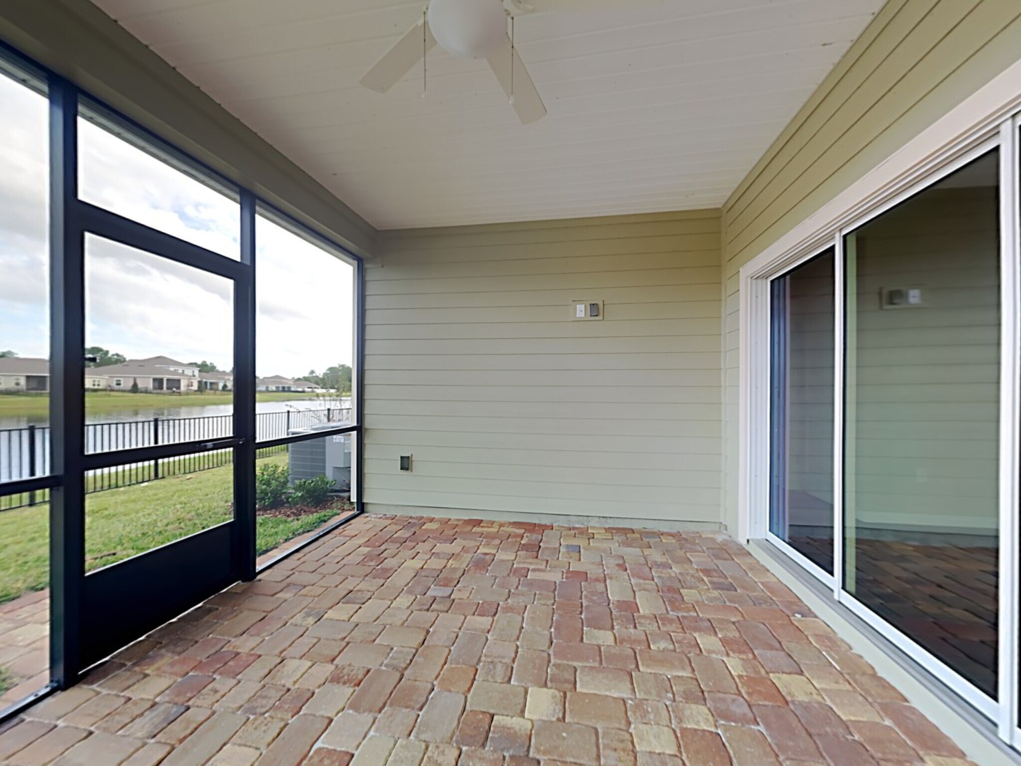 Building Photo - 111 Hemlock Point