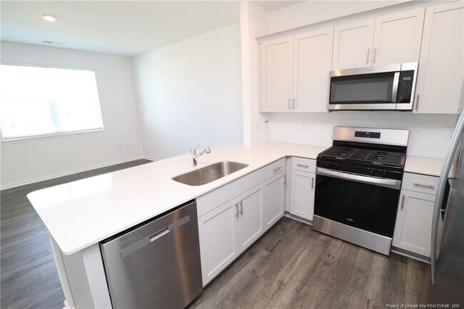 Building Photo - 360 Freestall Dr
