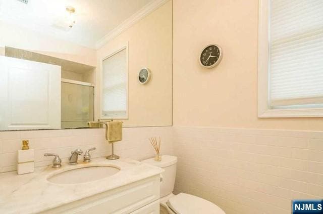 Building Photo - 14 Hemlock Lane