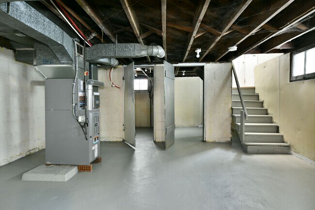 Building Photo - 310/312 Prospect St