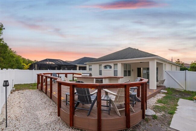 Building Photo - 14330 Tree Swallow Way