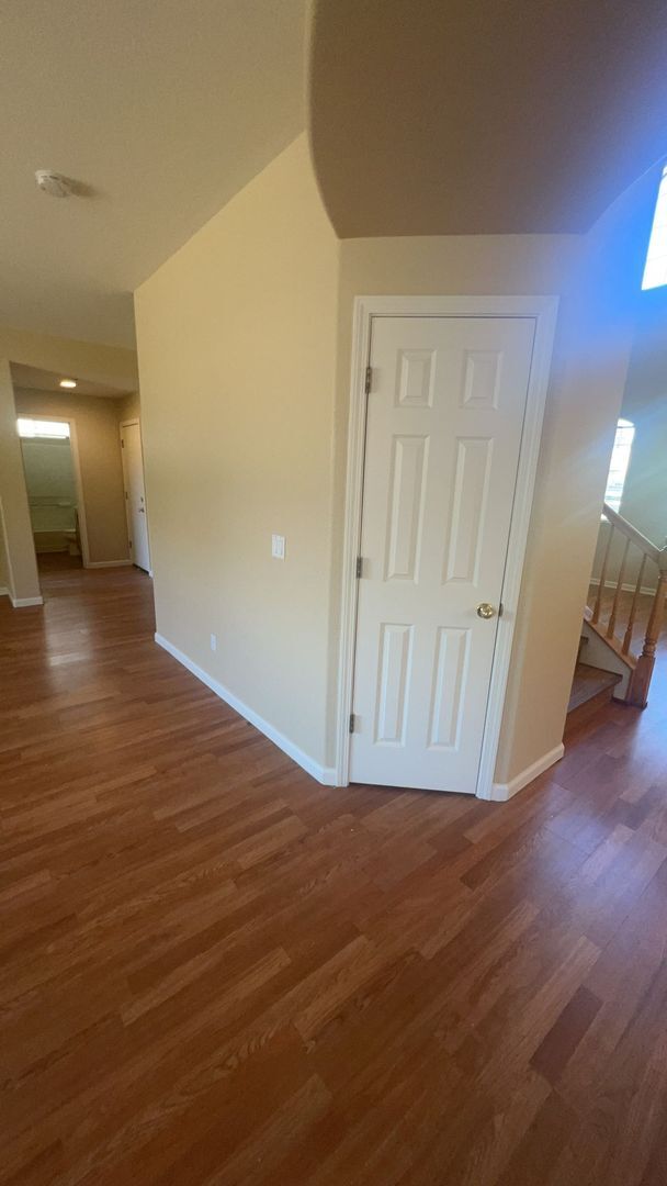 Building Photo - 3548 Santa Maria Ave
