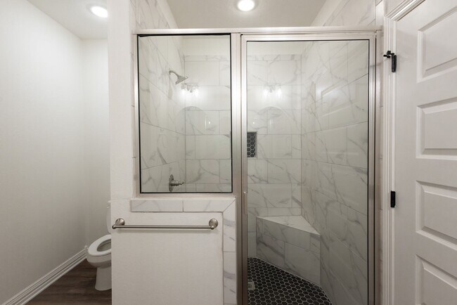Building Photo - Brand New Townhome for Lease Available July!
