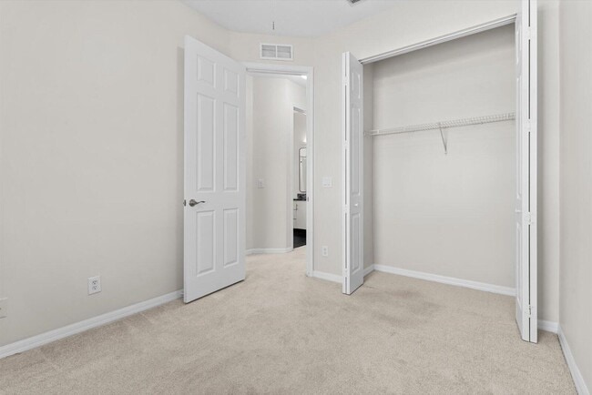 Building Photo - 1460 Corbison Point Pl