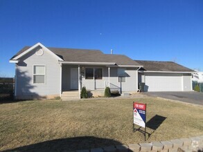 Building Photo - Single Family Home in Enoch