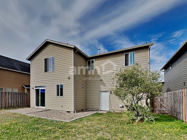 Building Photo - 1390 Alpine Lakes St SE