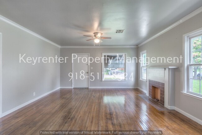 Building Photo - 2 Bed | 1 Bath in Tulsa!