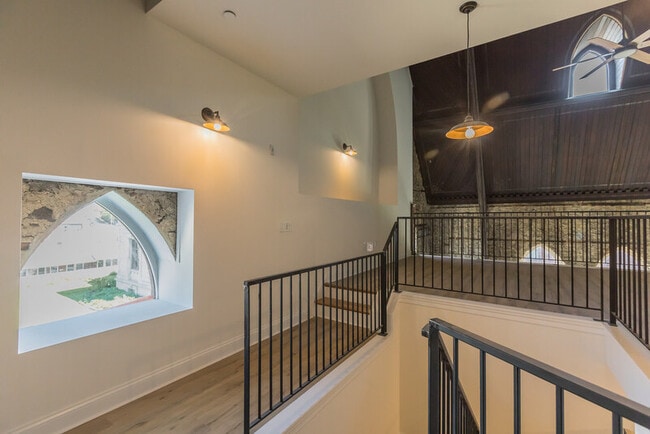 Building Photo - 141 Krams Ave