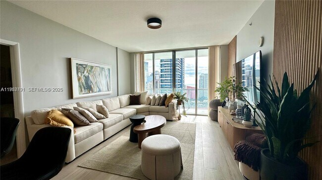 Building Photo - 79 SW 12th St