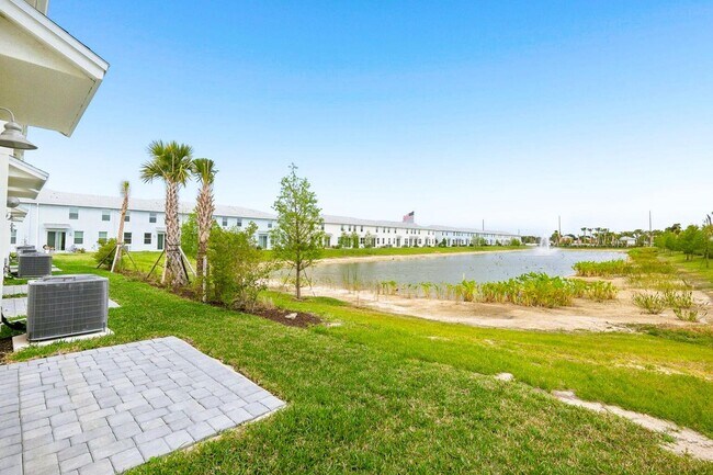 Building Photo - 491 Salisbury Cir