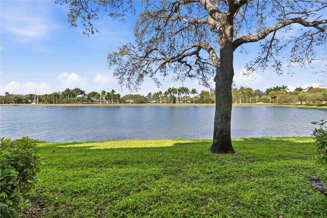 Building Photo - 751 SW 148th Ave