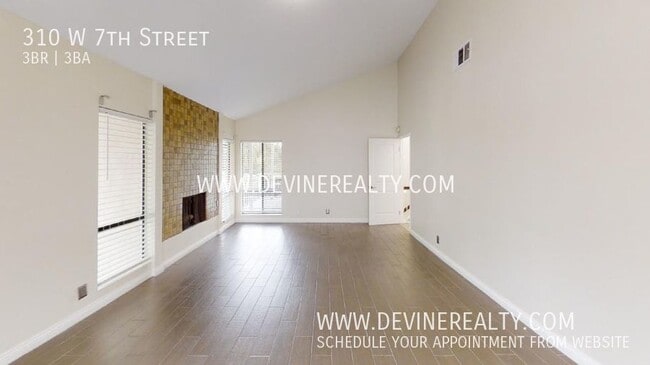 Building Photo - 310 W 7th St
